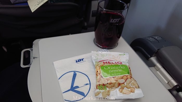 LOTポーランドポーリッシュ航空プレミアムエコノミー機内食メニュー