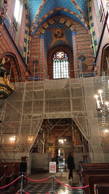 秋のクラクフ旧市街観光みどころ聖マリア教会