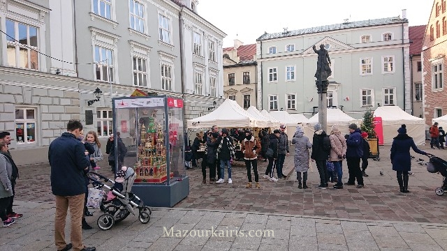 クラクフのクリスマスマーケット2020馬車の料金