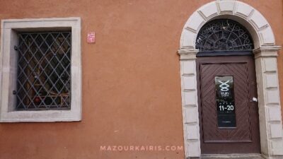 ワルシャワ旧市街夏7月観光馬車