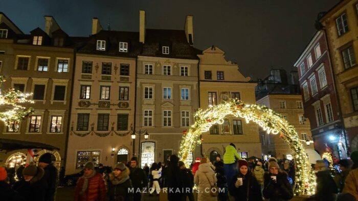 2021年ポーランドのクリスマスイルミネーションコロナ禍