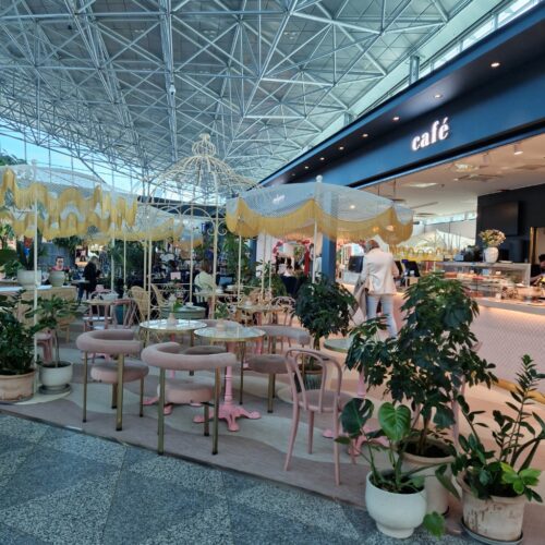 ヘルシンキヴァンター空港フィンランド航空2025年7時間トランジットラウンジ利用長時間