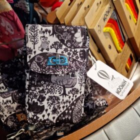 ヘルシンキヴァンター空港フィンランド航空2025年7時間トランジットラウンジ利用長時間