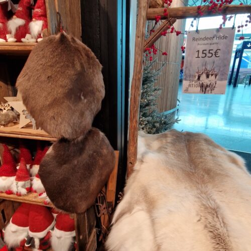 ヘルシンキヴァンター空港フィンランド航空2025年7時間トランジットラウンジ利用長時間ムーミンショップマリメッコカフェ物価