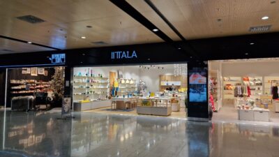 ヘルシンキヴァンター空港フィンランド航空2025年7時間トランジットラウンジ利用長時間ムーミンショップマリメッコカフェ物価