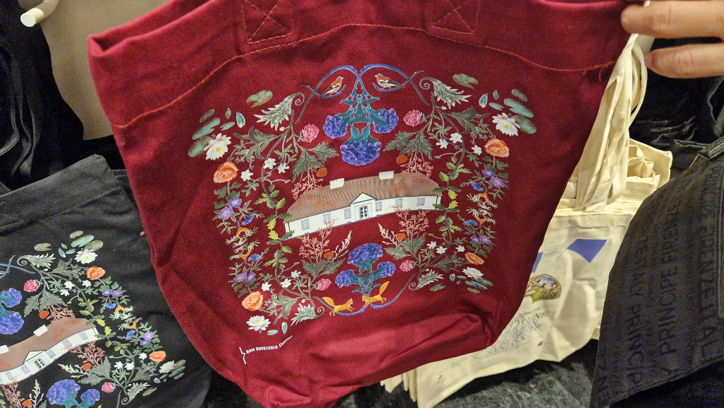 ショパンコンクールグッズショパン博物館ワルシャワ2025年