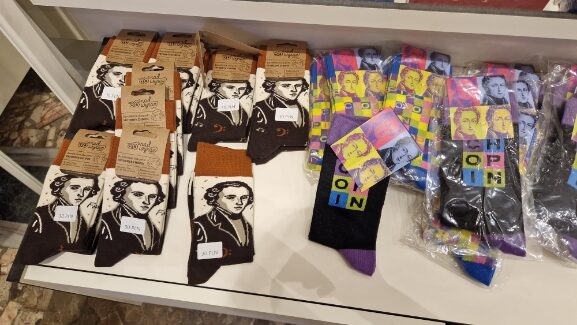 ショパンコンクールグッズショパン博物館ワルシャワ2025年