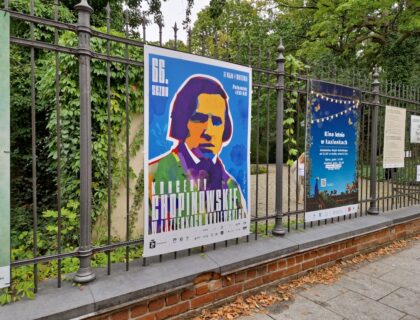 ワジェンキ公園ショパンピアノコンサート2025年9月くもり秋